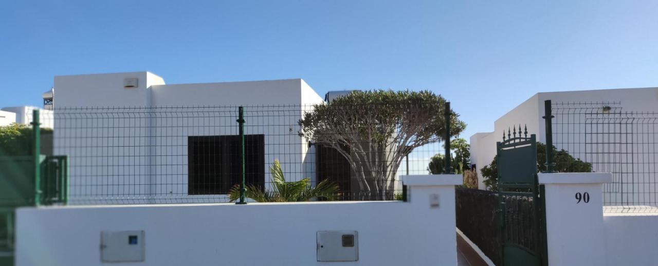 Villas Vistabella Puerto del Carmen  Exterior photo
